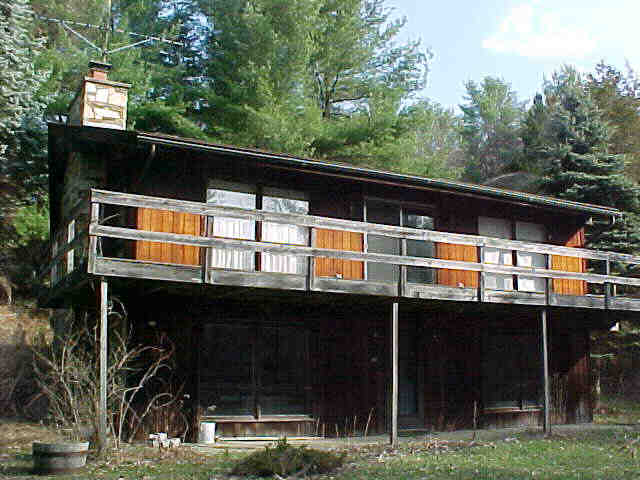 Building photograph for 89 TWIN LAKES ROAD
